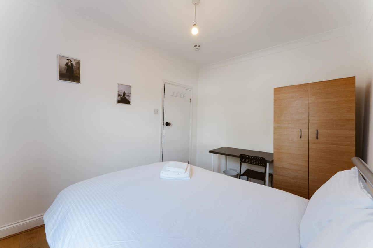 Guest house Plaistow Cosy Double - 8 *