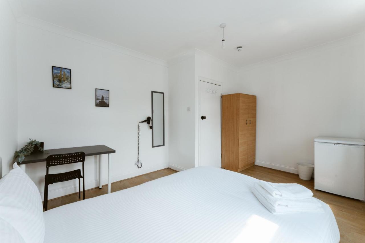 Plaistow Cosy Double - 8 Guest house London