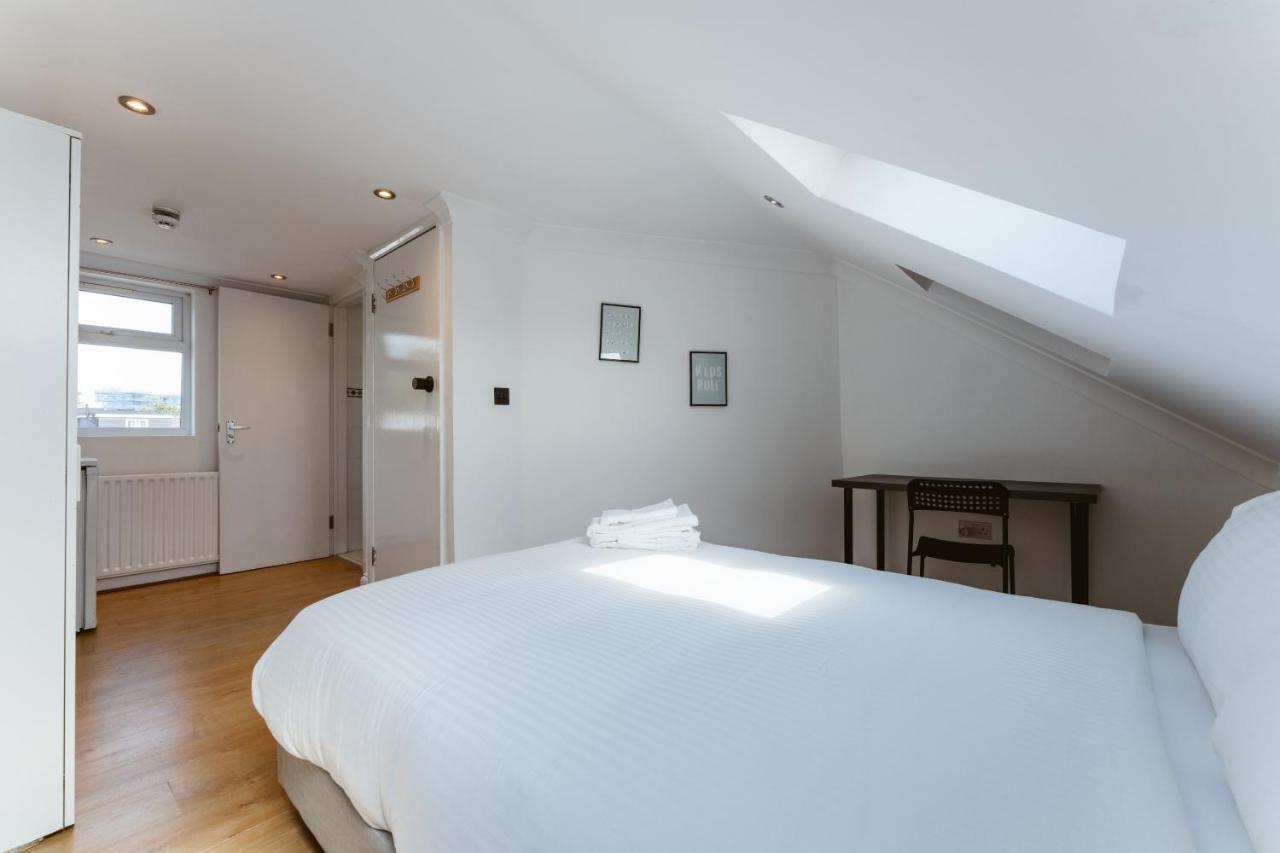 Plaistow Cosy Double - 8 *