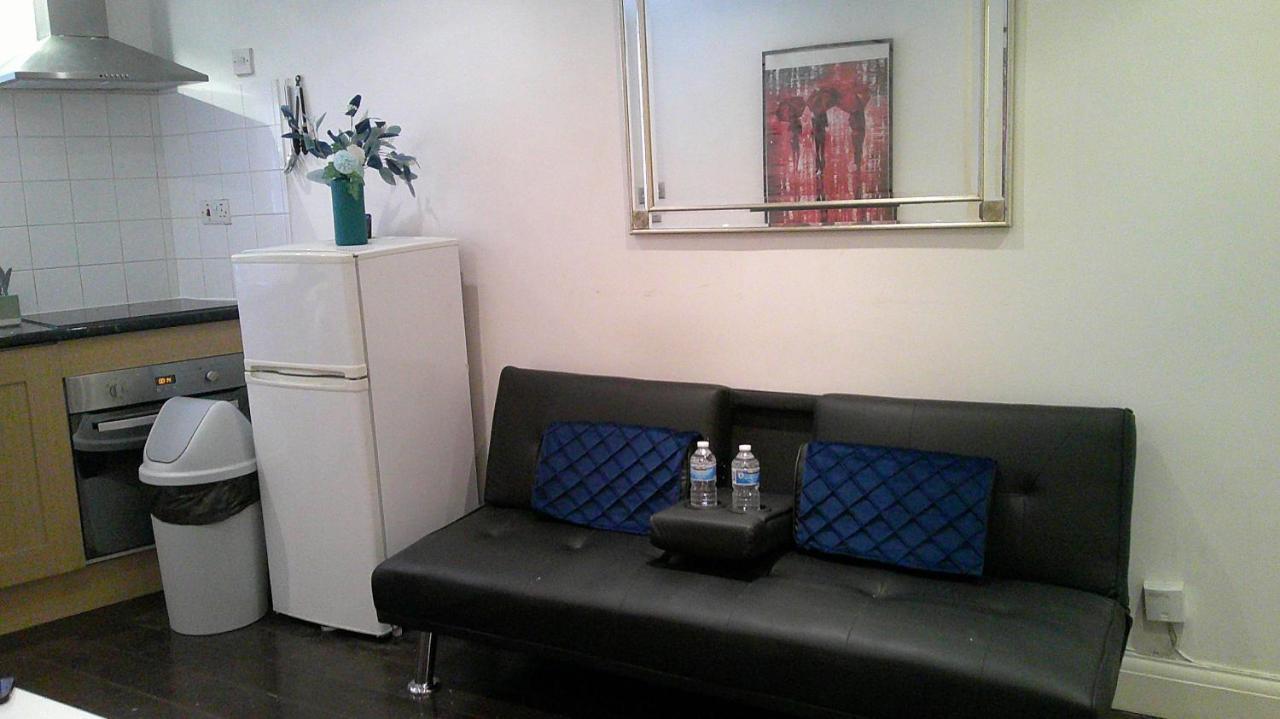 Stylish West Get Away Shepherd Bush Market Westfield * Londen