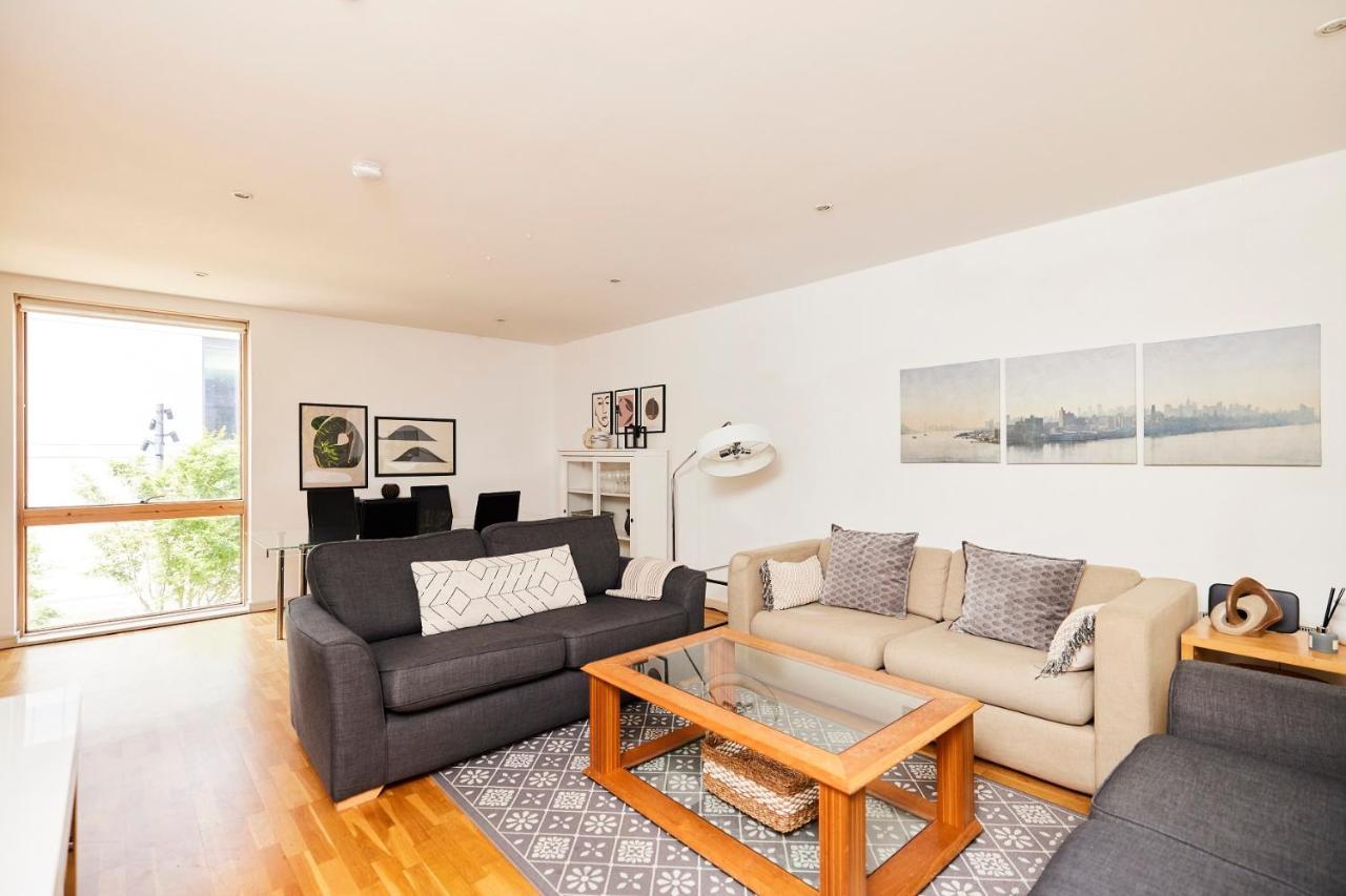 The Jasper Walk Escape - Charming 2bdr Flat With Balcony Leilighet