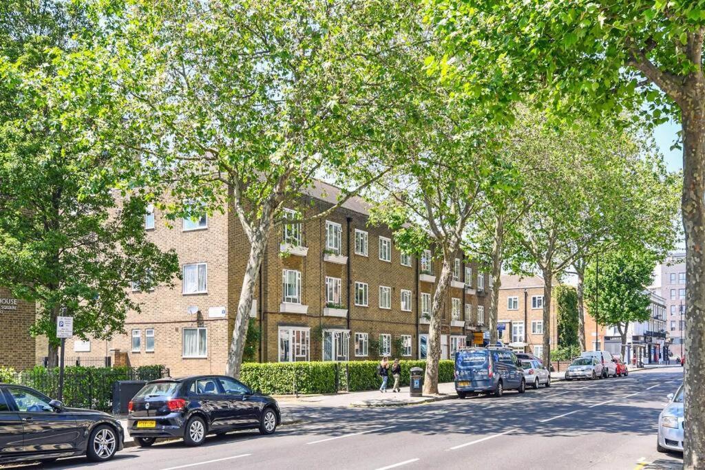 Ladbroke Grove - 2 Bed Near Portobello & Golborne Road Apartment London
