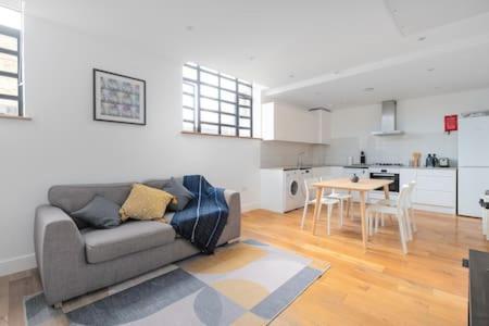 Apartment Trendy East Flat Sh11 *