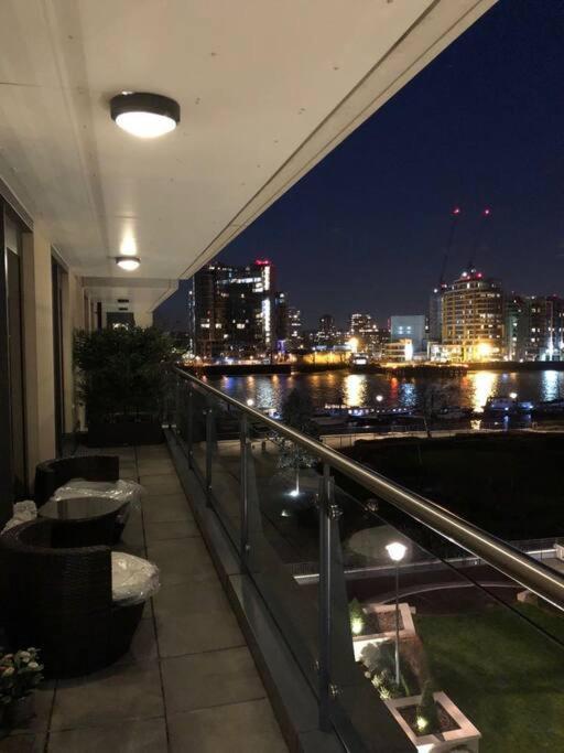 Newly Furbished Chelsea Flat Next To Thames * London