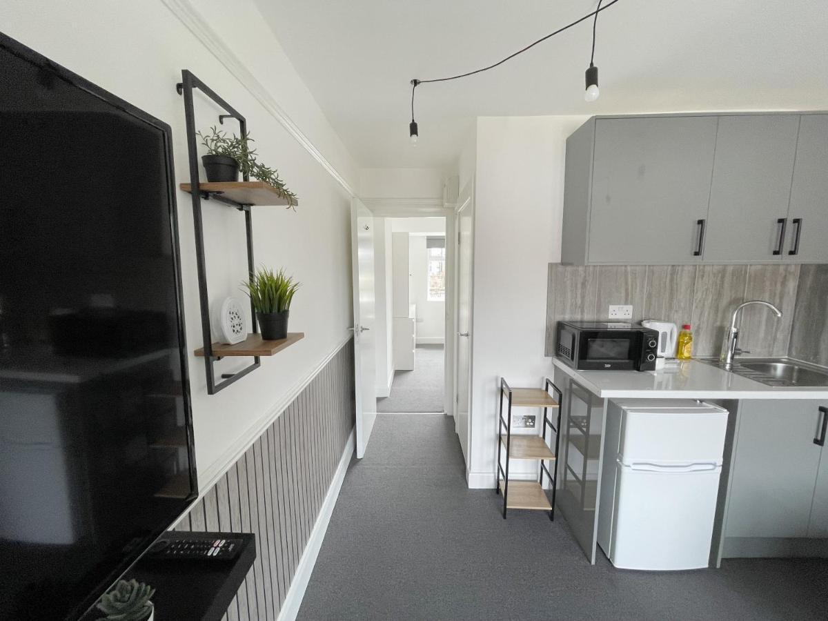 Cosy Bright Close To Wembley Stadium Leilighet *