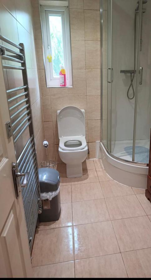 Holiday In The Heart Of Canary Wharf Homestay