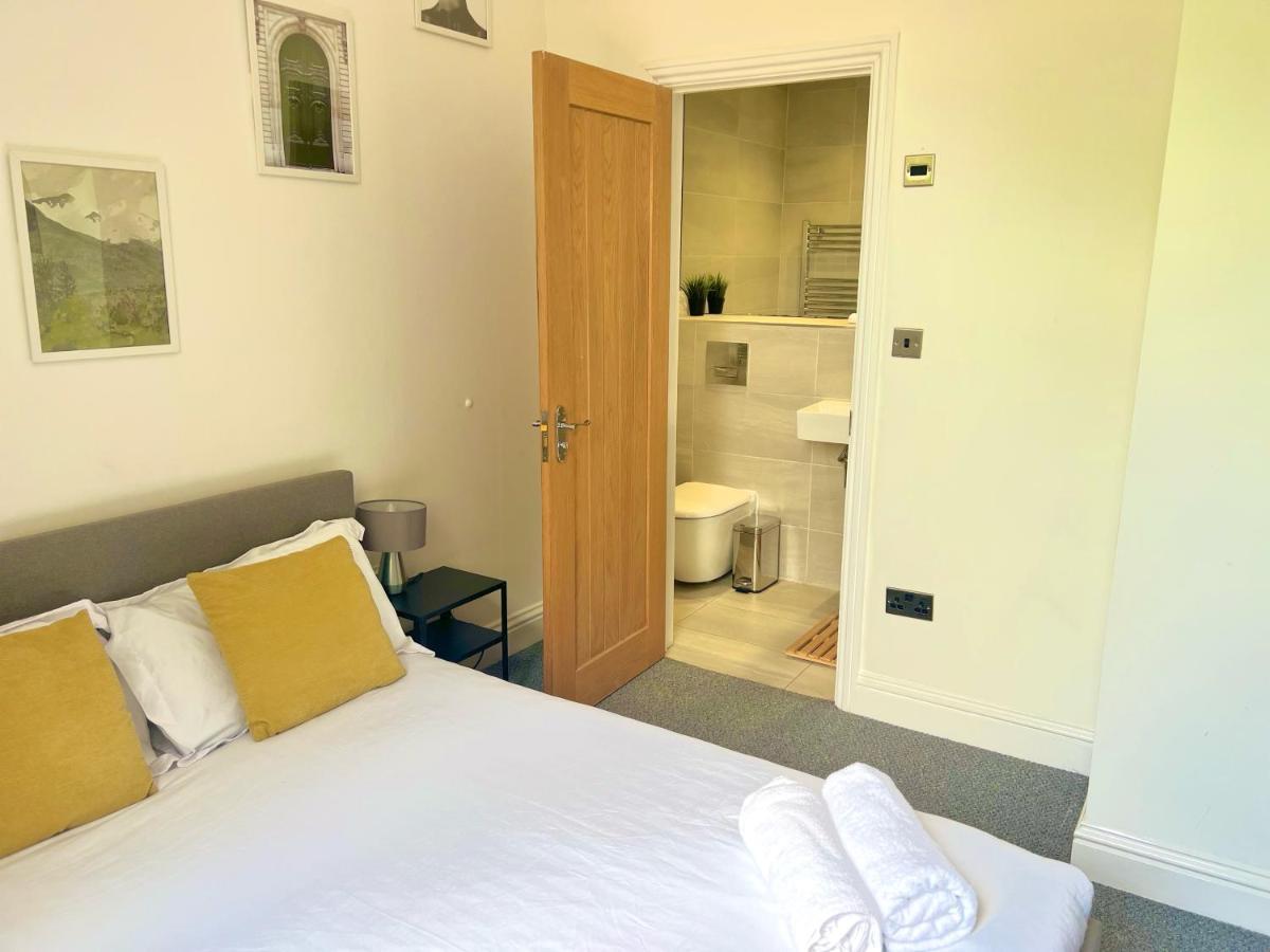 Apartment Stunning 2 Bed 2 Bath Luxury Apartment! *