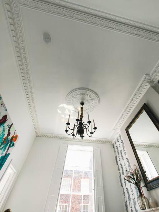 Apartment New Marylebone Gem/one Bedroom London