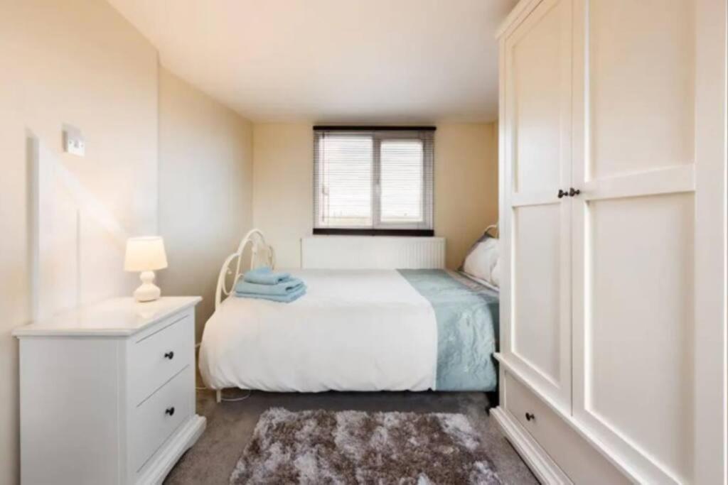 Wembley 2 Bed/2 Bath Modern Apt * Londres
