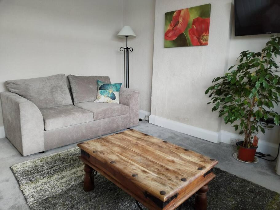 Apartamento Wembley 2 Bed/2 Bath Modern Apt *