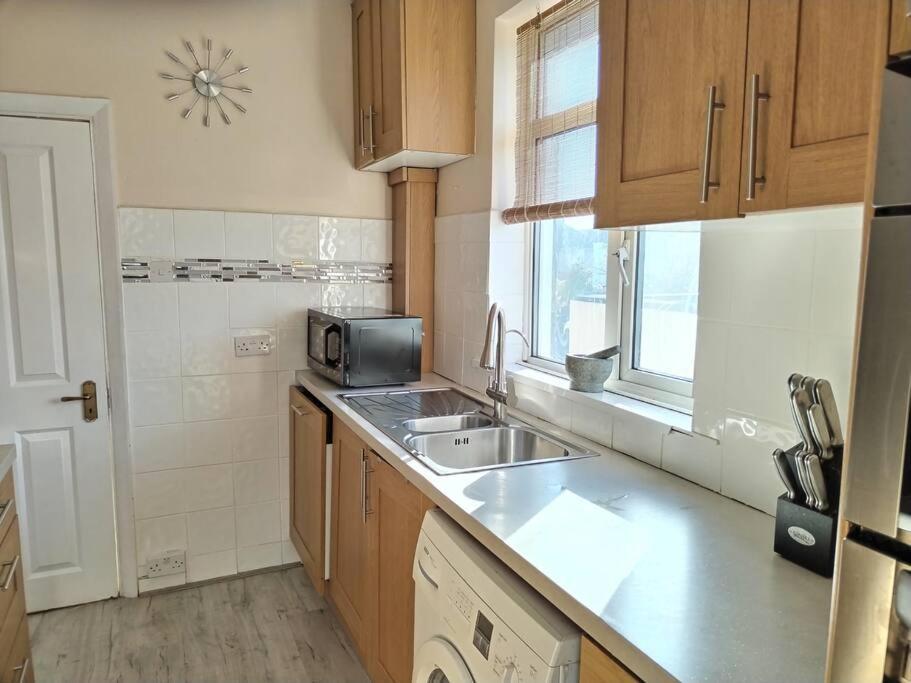 Wembley 2 Bed/2 Bath Modern Apt Apartamento Londres