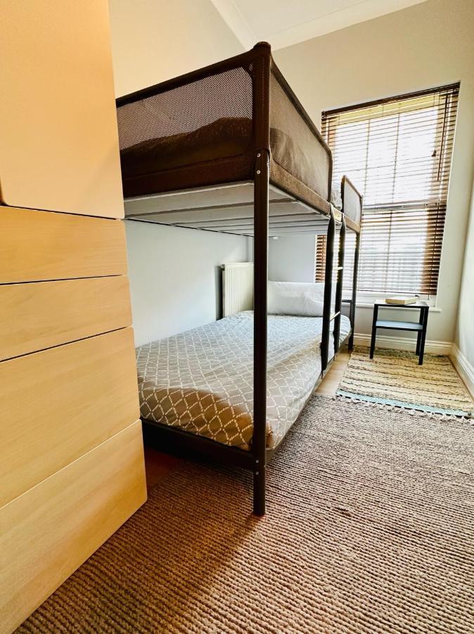 Riverside Flat In Southwark * Londen
