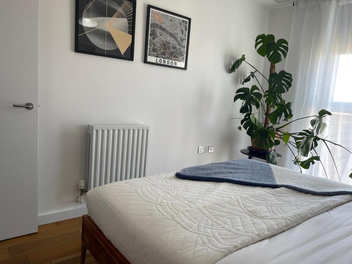Apartment Peloton Organic Health In Angel, Old Street, Islington