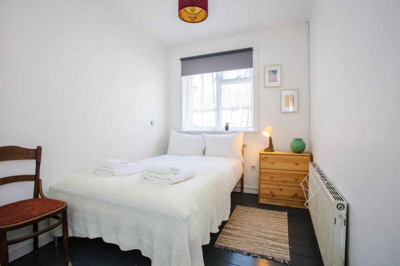 Stylish 4bd House With Private Garden - Stratford Feriehus London