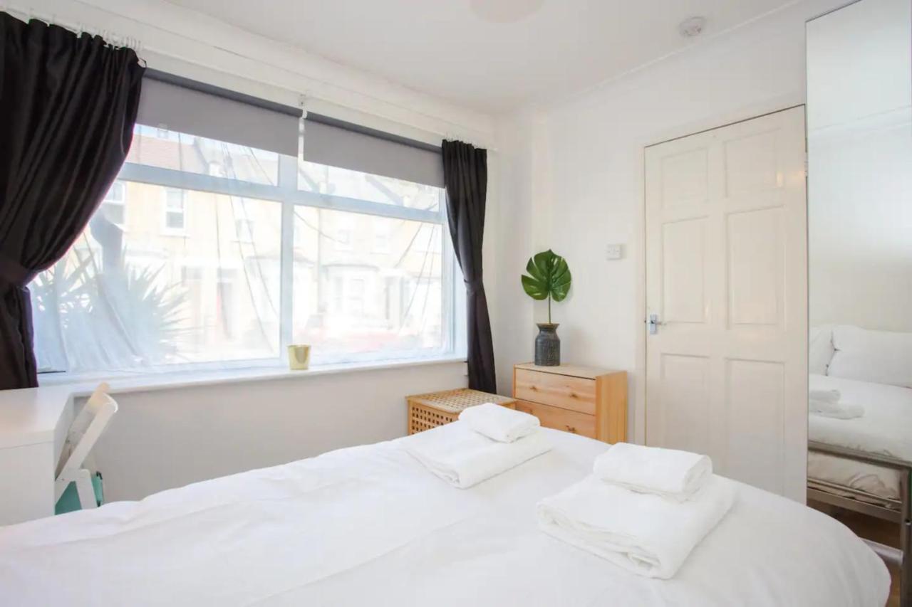 Stylish 4bd House With Private Garden - Stratford Feriehus