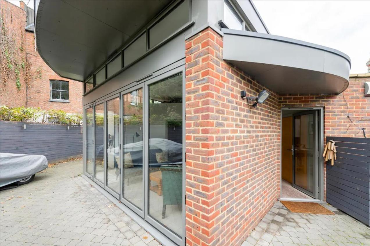 The House - Crouch End Londen