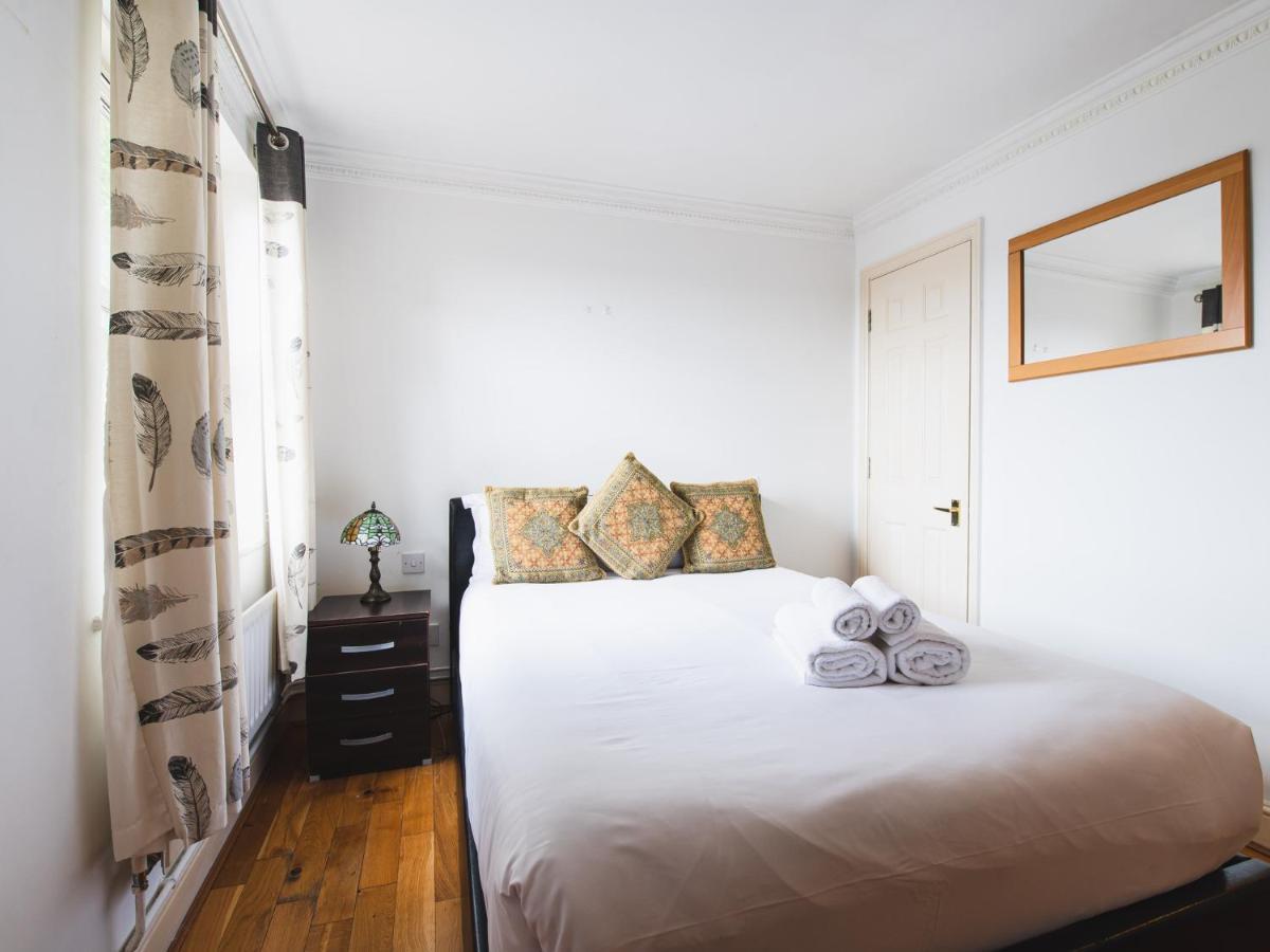 Pass The Keys Earl's Court Floor Appartement Londen