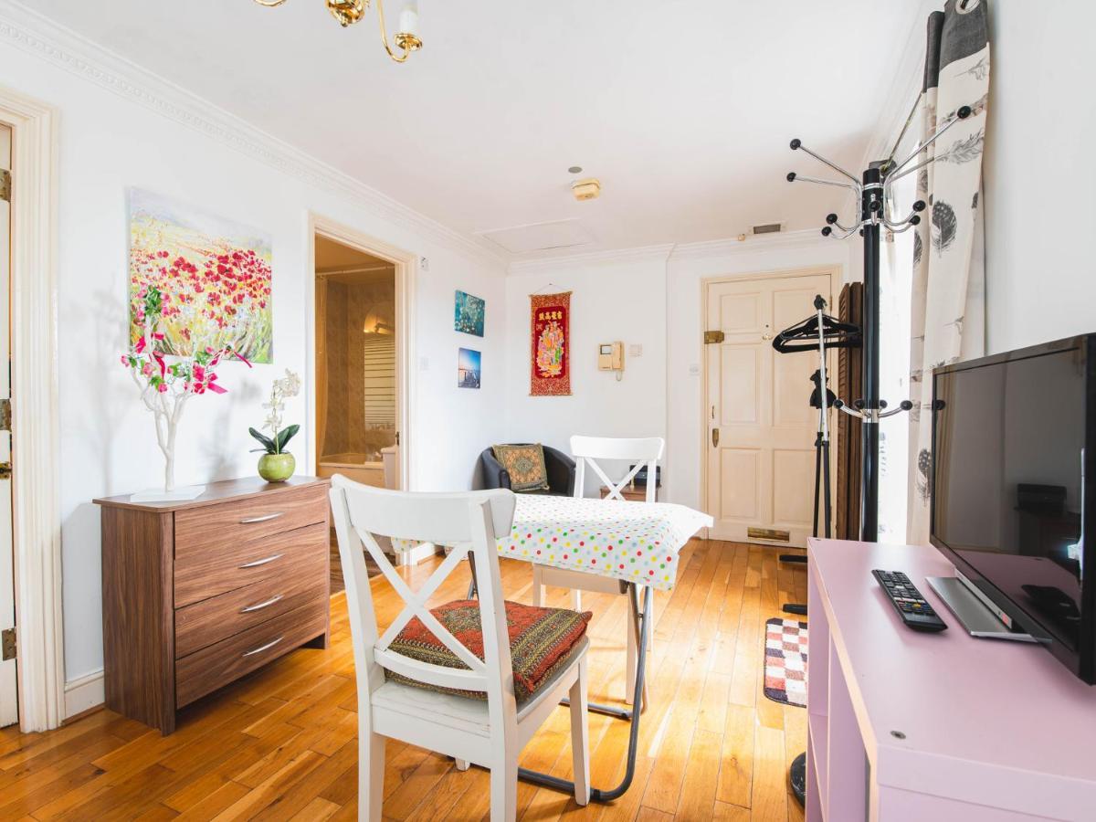 Pass The Keys Earl's Court Floor Appartement *
