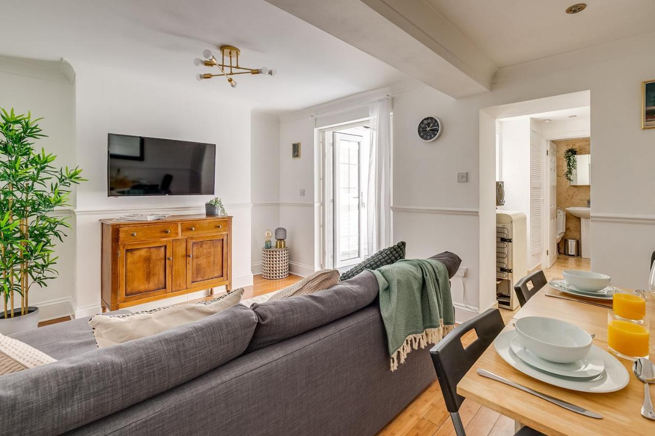 Luxury 1 Bed In East * Londen
