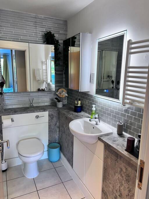 Modern Apt 15min To Liverpool St