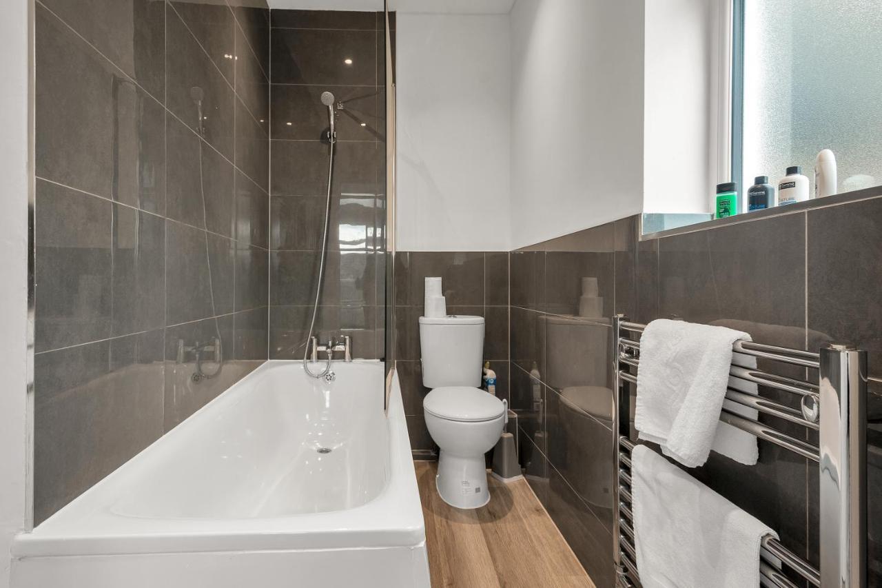 Apartment Modern In South West Wandsworth London