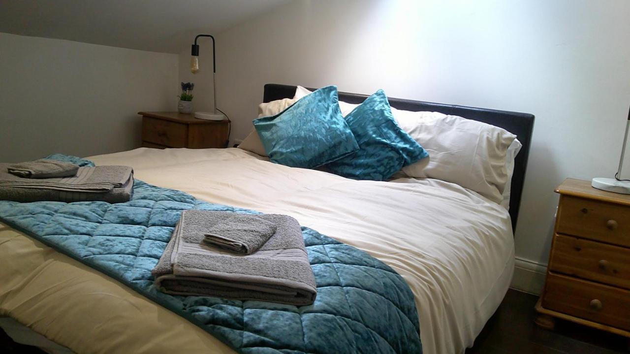 Stylish West Get Away Shepherd Bush Market Westfield * Londen