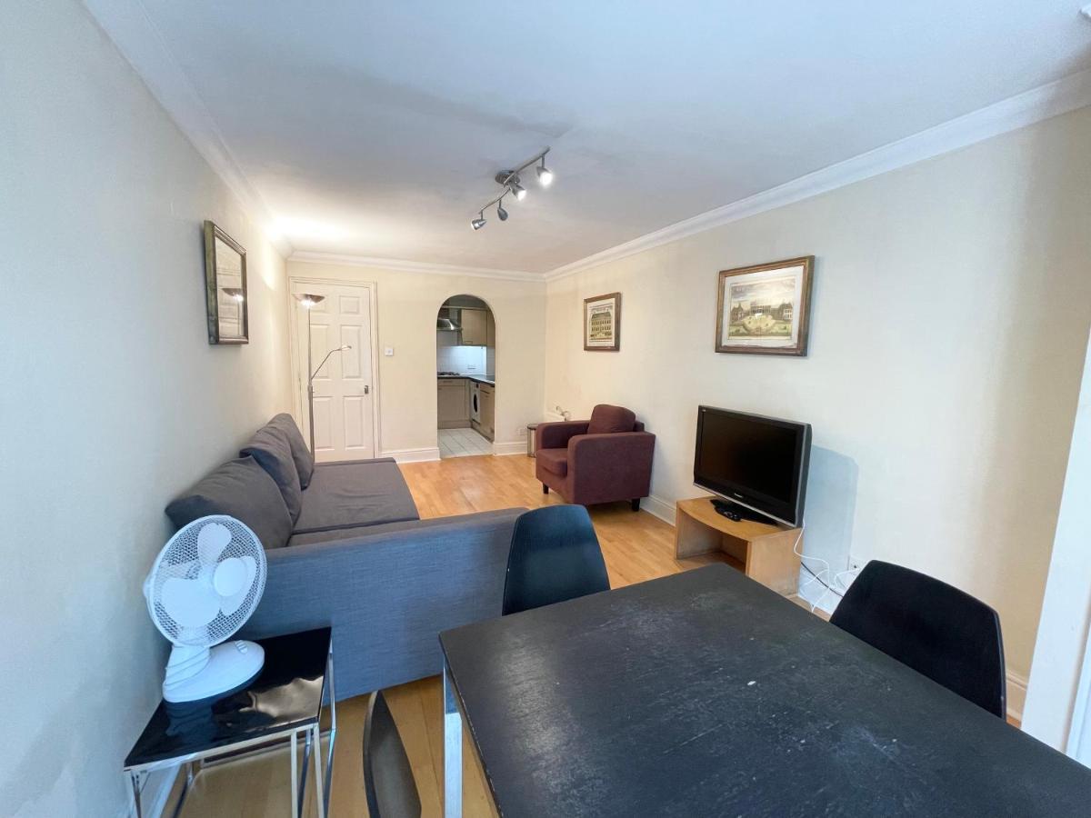 Stylish Apartments In Victoria & Westminster *
