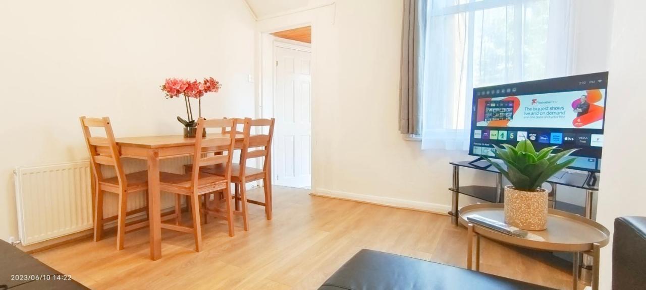 Vakantiehuis Pearl Garden In Wembley Londen