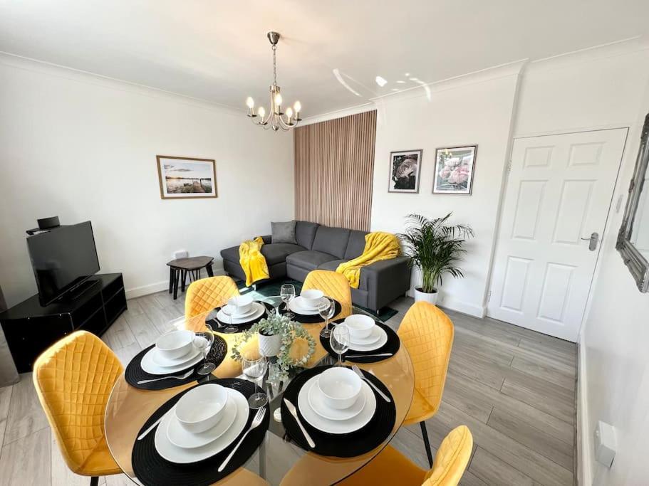 Lovely 3 Bedrooms Flat Apartment London