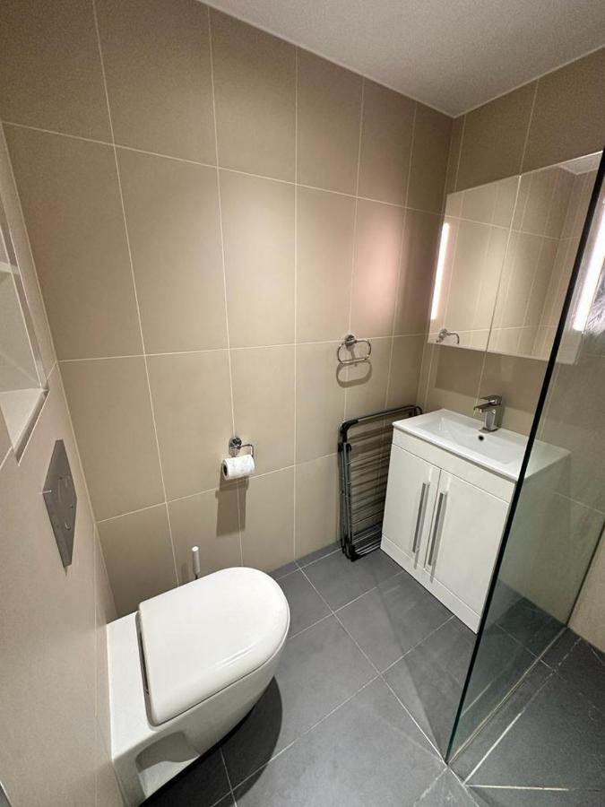 Apartment Harrods *