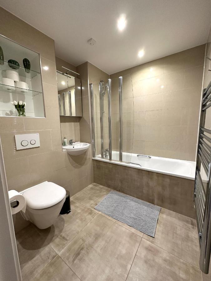 Appartement Modern 3 Bed Flat With Private Terrace In Shoreditch Londen
