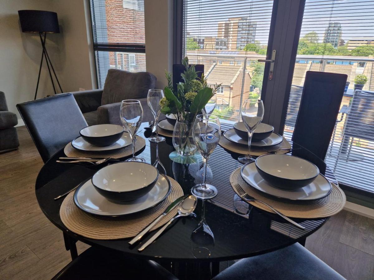 Appartement Modern 3 Bed Flat With Private Terrace In Shoreditch Londen