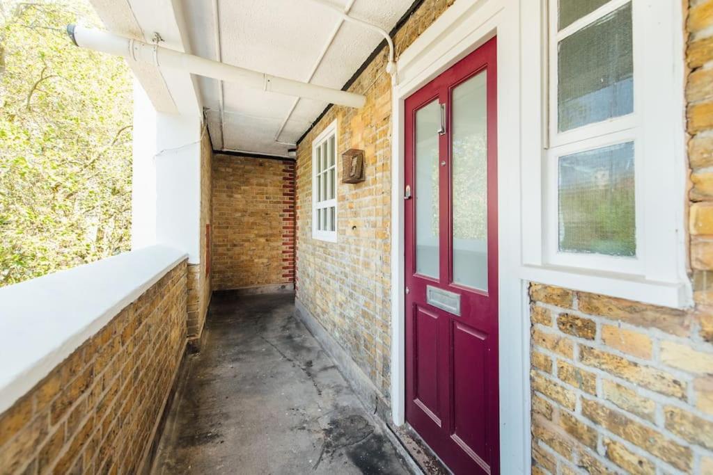 Charming 2 Bedroom Flat In The Heart Of Kings Cross, Apartamento