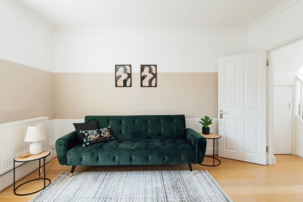 Charming 2 Bedroom Flat In The Heart Of Kings Cross, Apartamento *