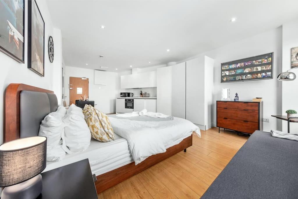 Modern Chic Piccadilly 1-br Vr14 Londres