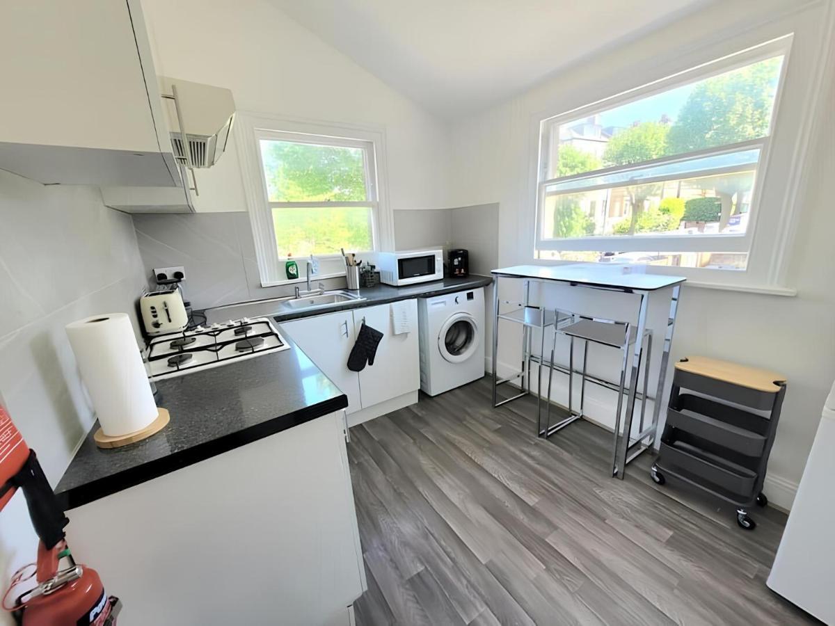 Contemporary 2 Bedroom Leilighet