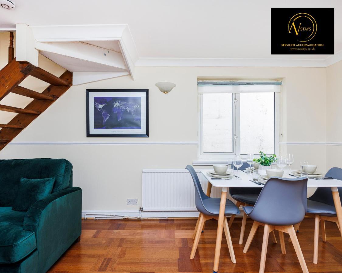 2 Bedroom House By Av Stays Short Lets Croydon With Free Wi-fi