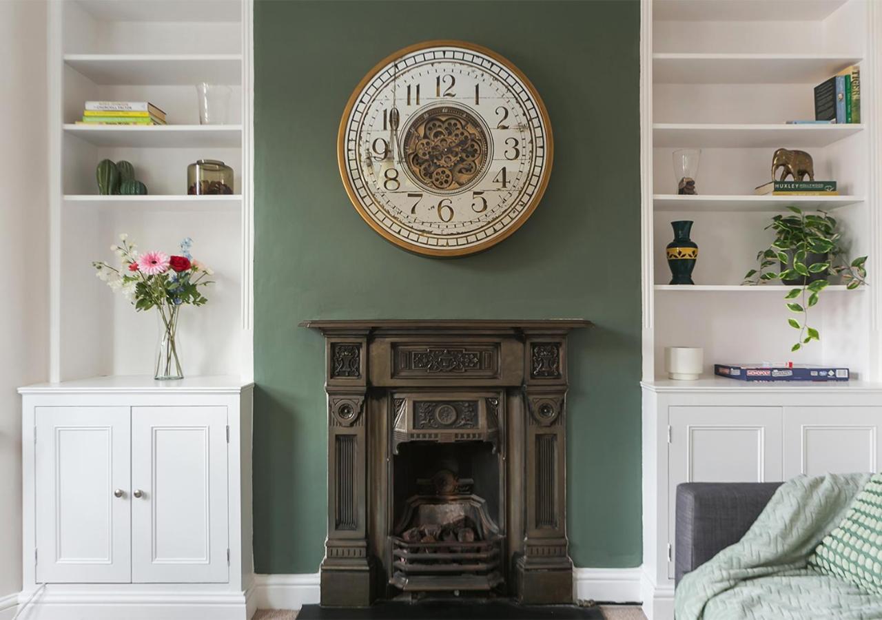 Apartment Luxury Chiswick 2 Bed Victorian Flat London