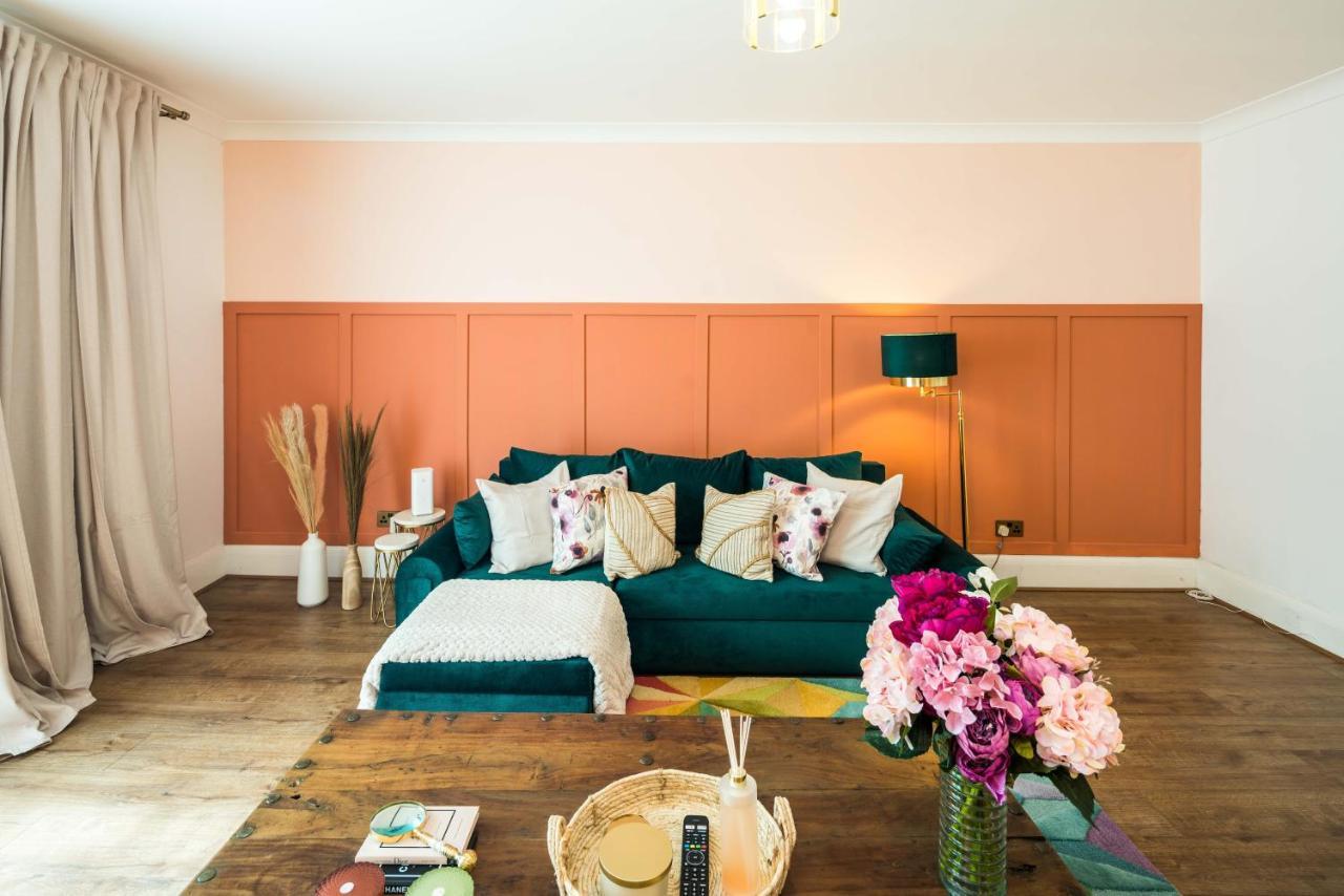 Apartment Charming Spacious 2br Flat Near Station Parking *