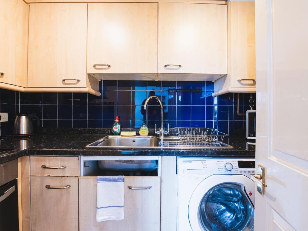Appartement Pass The Keys Earl's Court Floor