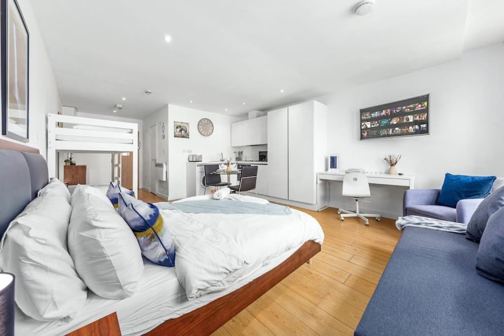 Sleep 6 Piccadilly Retreat 1 Bedroom Flat Vr5 Apartment *