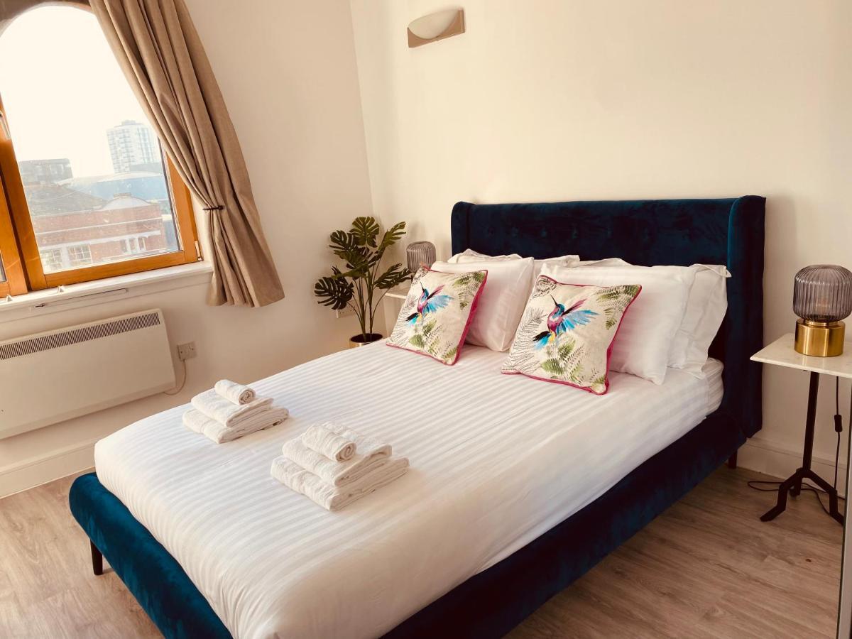 Spacious 2 Bedroom Pad In Old Street Leilighet *