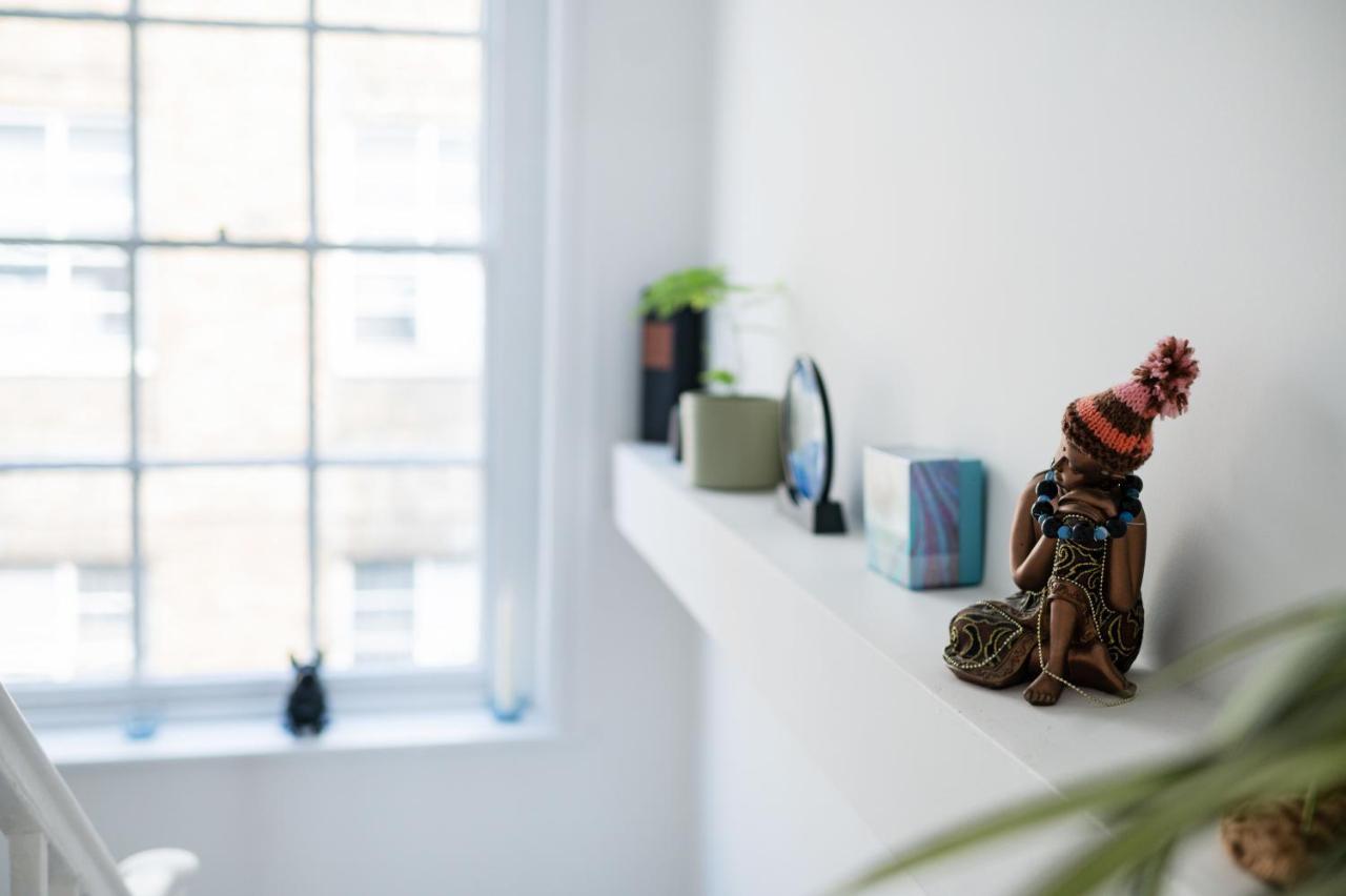 Apartment Bright & Spacious 2-Bed, 2-Bath In The Heart Of Central London - Whole Apartment
