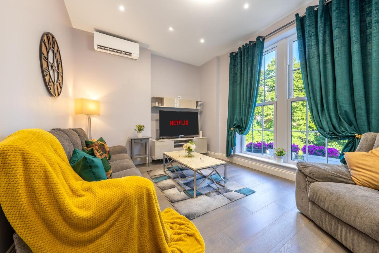 Modern 3 And 2 Bedroom Flat In Central With Installed Ac London