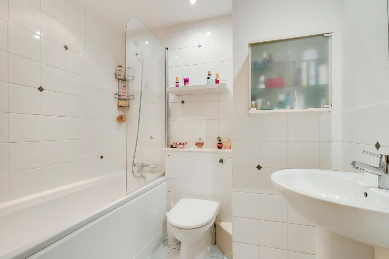 Leilighet Spacious 2 Bed 2 Bath Kings Cross *