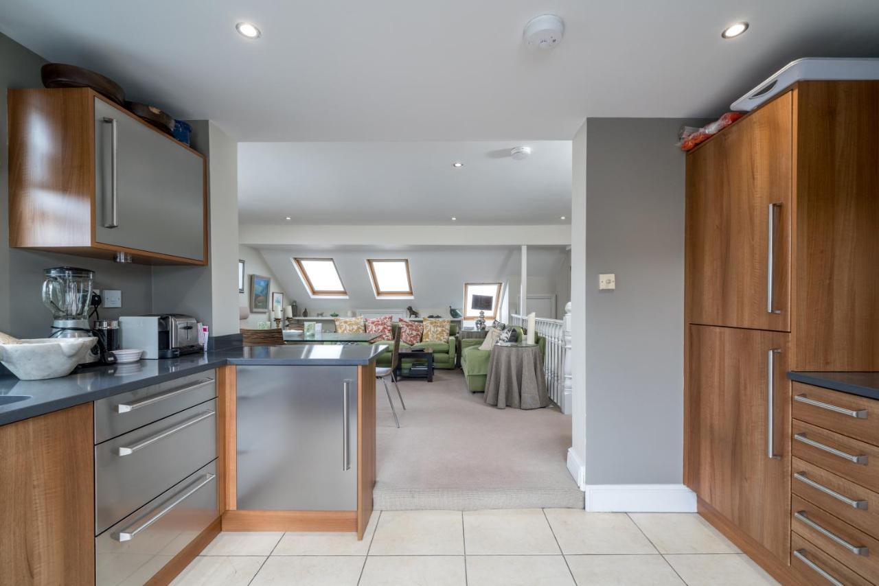 Modern Near Battersea Park * Londen