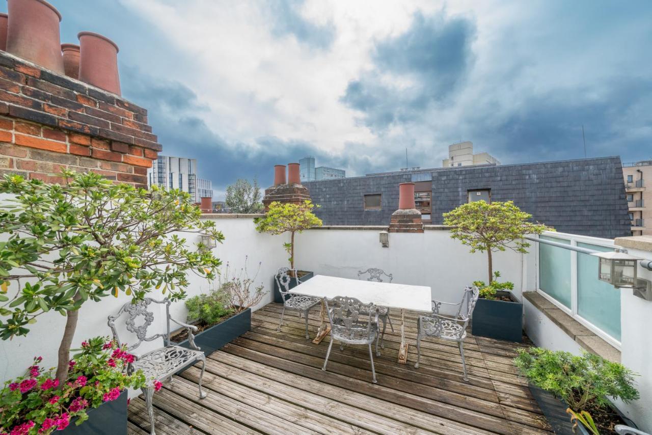 Modern Near Battersea Park * Londen