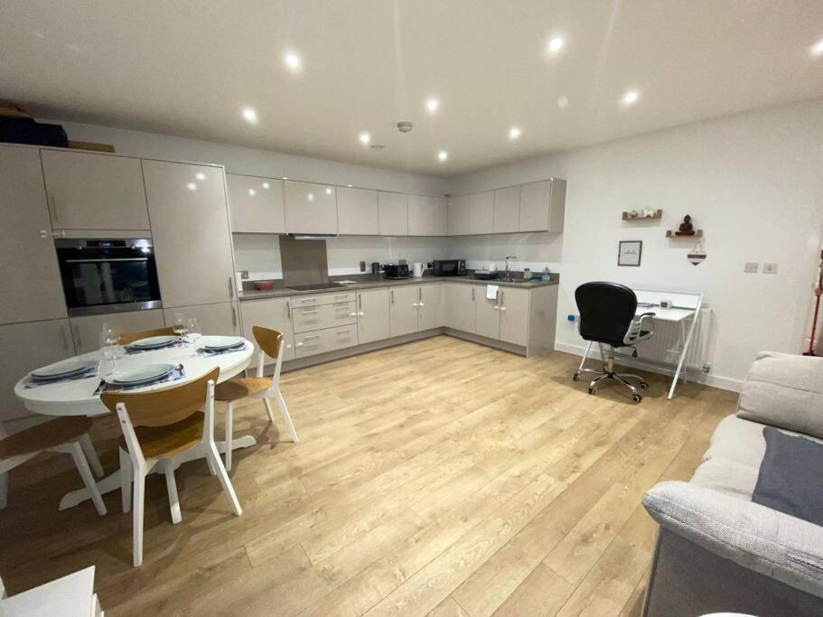 Cozzy In Camberwell * London