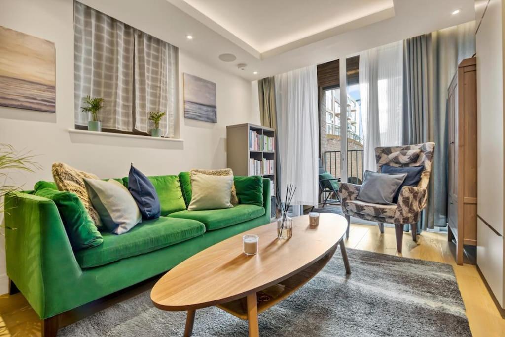 Apartment Canal Side Luxury 1 Bed Chelsea *