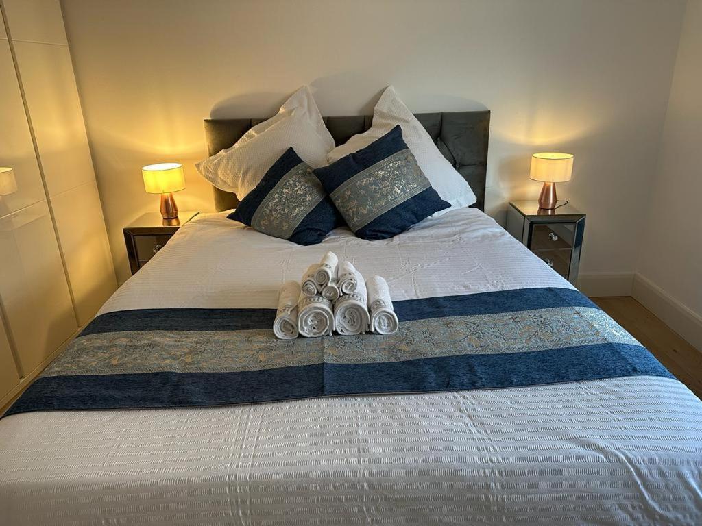 Appartement Charming Chelsea Two Bedroom Next To Kings Road! Londen
